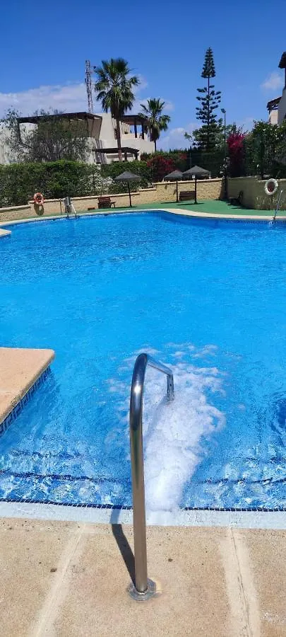 Casa Con Piscina En San Jose Sotillo