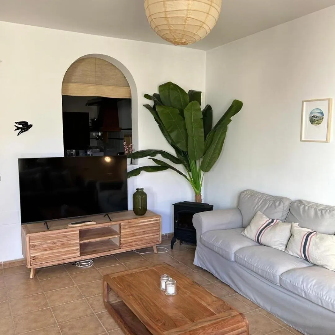 Casa Con Piscina En San Jose Sotillo Сasa de vacaciones San José